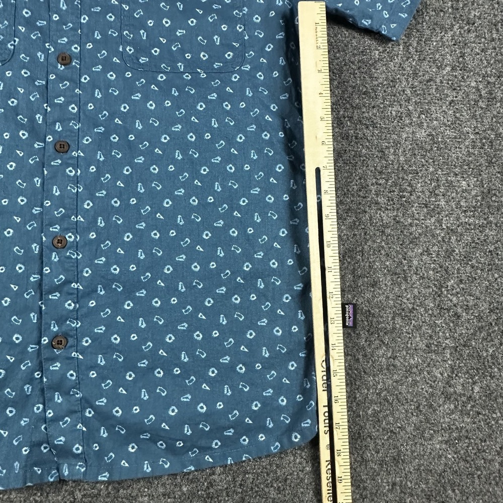 Patagonia Mens AC Shirt Blue Hemp Cotton Short Sleeve Button Down Fish Logo L - Picture 4 of 9